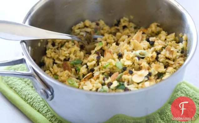 Pilaf de arroz com aroma de laranja