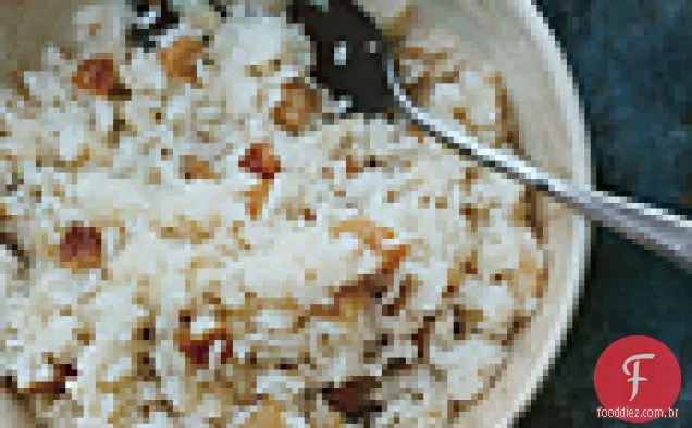 Arroz com Erva-doce e passas douradas