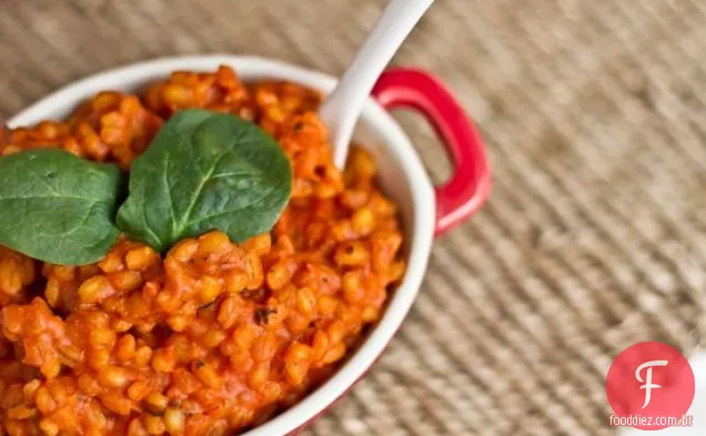 Risoto Cremoso Fácil Da Cevada Do Tomate