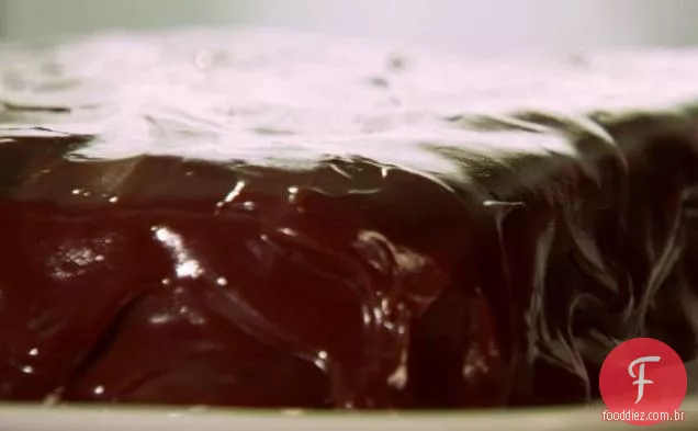 Bolo De Limão Com Cobertura Gloppy de Chocolate