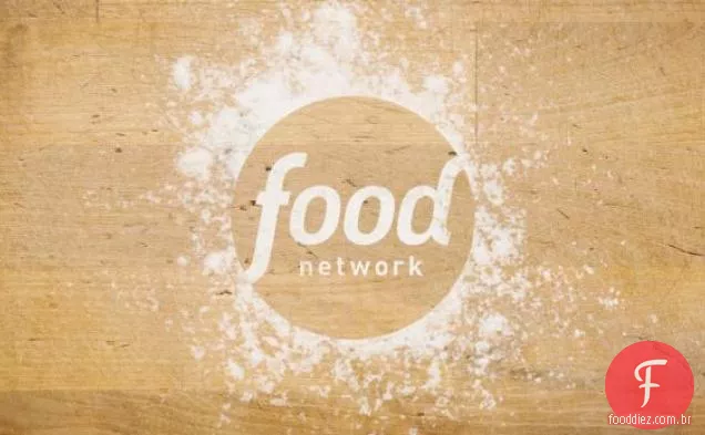 Frigideira Pizza Frita com cogumelos assados e brócolis carbonizado Rabe Pesto