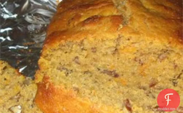 Pão de batata doce do Sul com nozes
