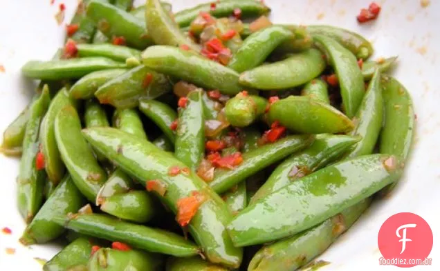 Jantar hoje à noite: ervilhas, pasta de pimenta e hortelã