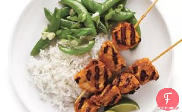 Espetos De Frango Com Curry Vermelho