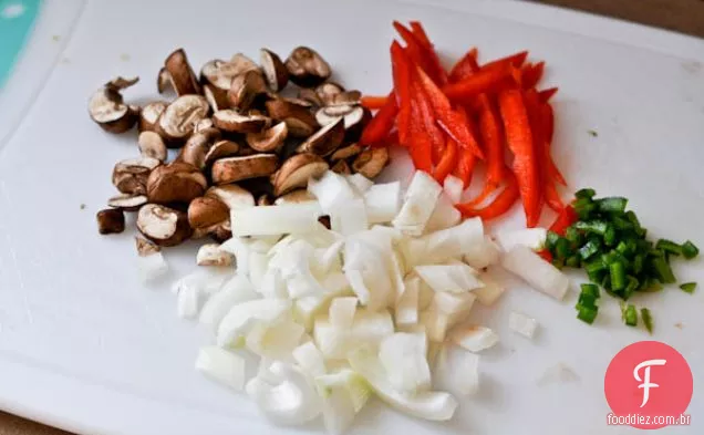 Carne Doce E Picante Com Macarrão