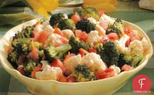 Salada De Legumes Brócolis