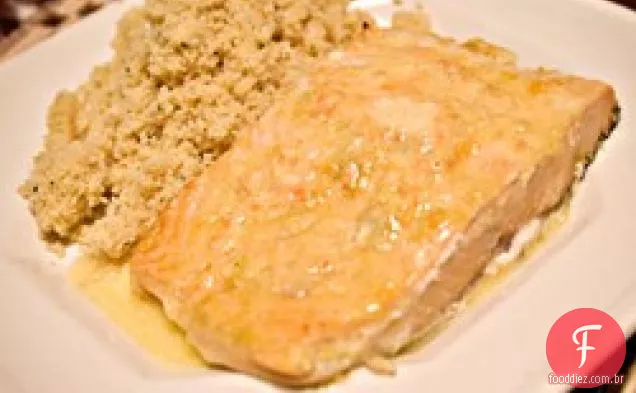 Salmão grelhado com manteiga Habanero-limão