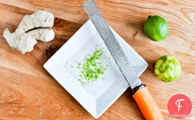 Camarão E Macarrão Com Limão E Gengibre