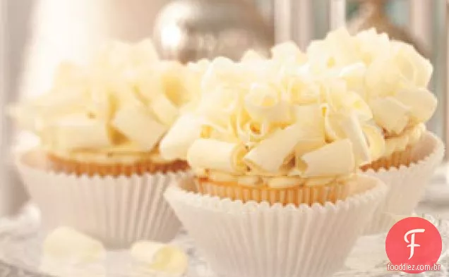 Cannoli Cupcakes