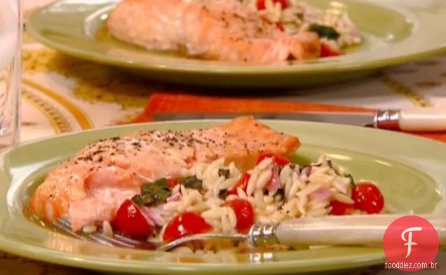 Filetes De Salmão Com Mostarda E Mel