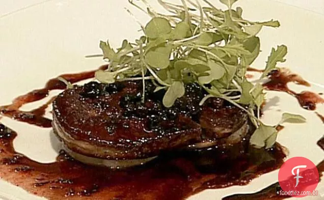 Vieiras e Foie gras refogados com frutos silvestres e Vino Cotto