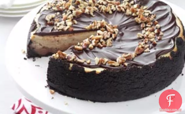 Cheesecake Com Cobertura De Chocolate