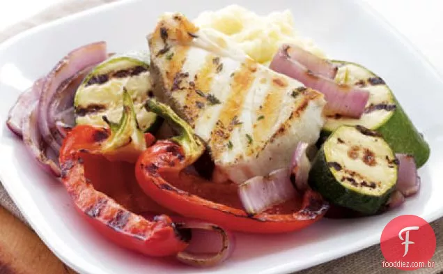 Mediterranean Seafood Grill com Skordalia