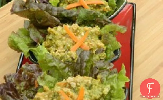 Wraps De Alface De Porco Com Curry Tailandês (Nam Prik Ong)