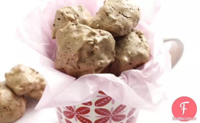 Merengues De Coco Com Chocolate Cereja