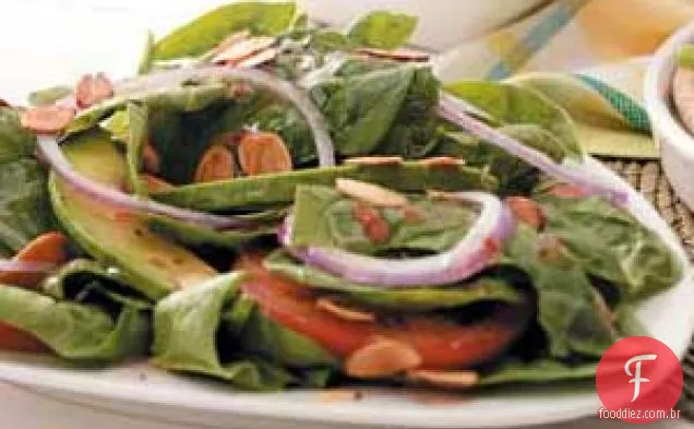 Salada De Espinafre Com Amêndoa
