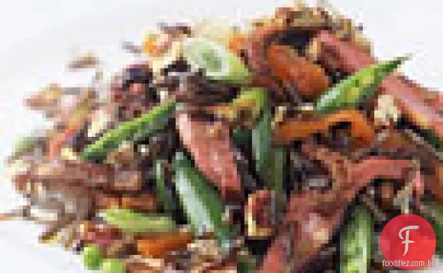 Salada de pato e arroz selvagem