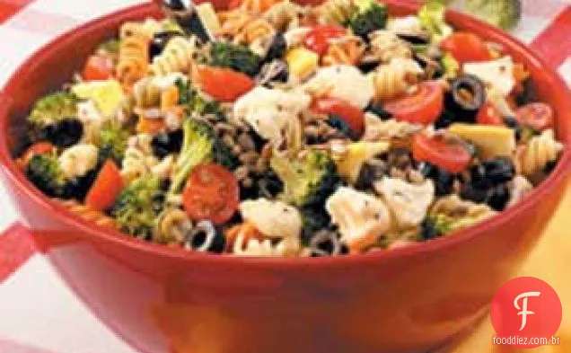 Salada De Macarrão Com Sementes De Papoula