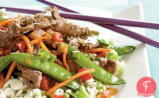 Carne e açúcar Snap Stir-Fry