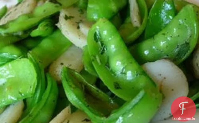 Ervilhas Com Castanhas De Água