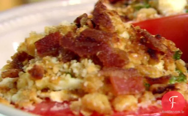 Tomates grelhados com queijo azul e Bacon