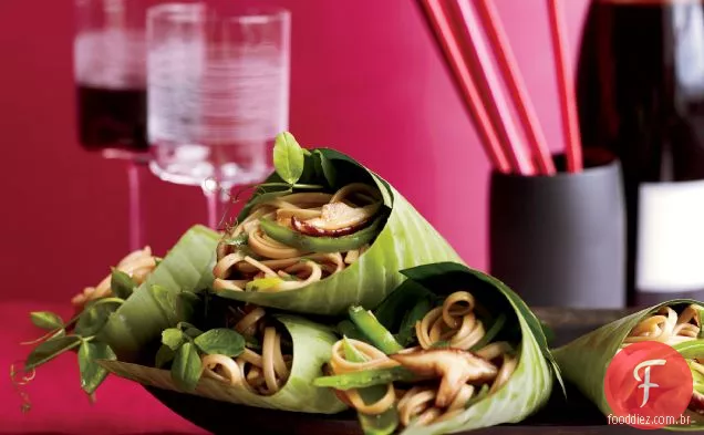 Shiitake-e-Scallion Lo Mein