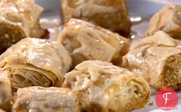 Baklava Roll-Ups