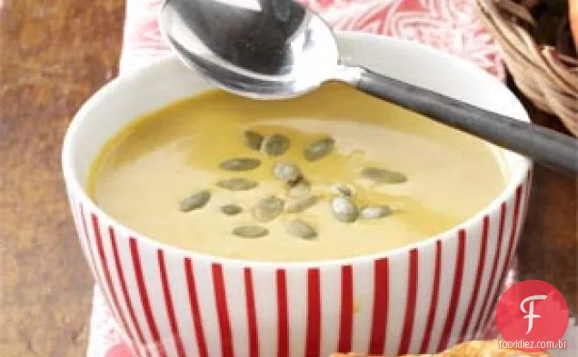 Sopa De Maçã Com Abóbora Ao Curry