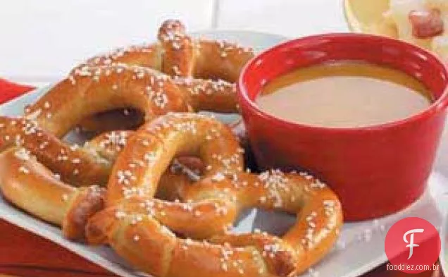 Pretzels com mostarda