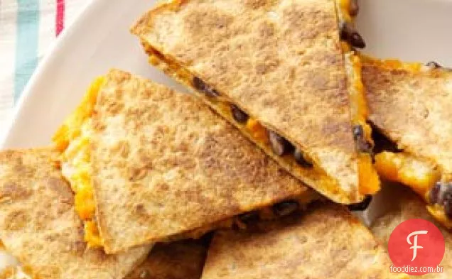 Quesadillas De Batata-Doce E Feijão