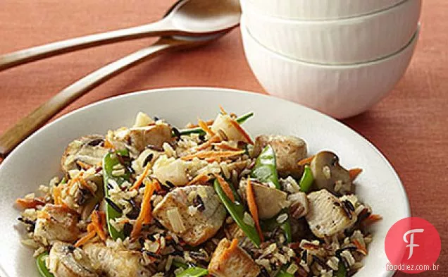 Salada De Arroz Selvagem Asiática