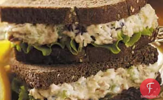 Sanduíches De Salada De Frango