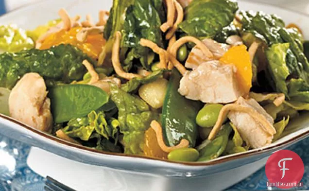 Salada asiática de frango e Edamame