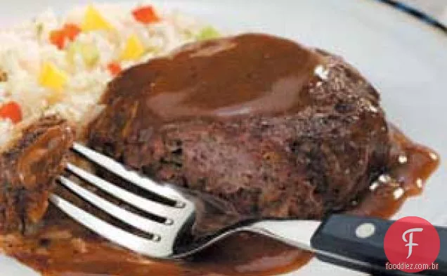 Bife de Salisbury com molho
