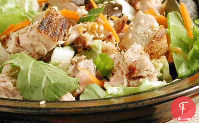 Salada Asiática De Atum Grelhado