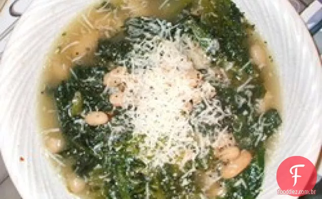 Scarola E Fagioli (sopa de escarola e feijão)