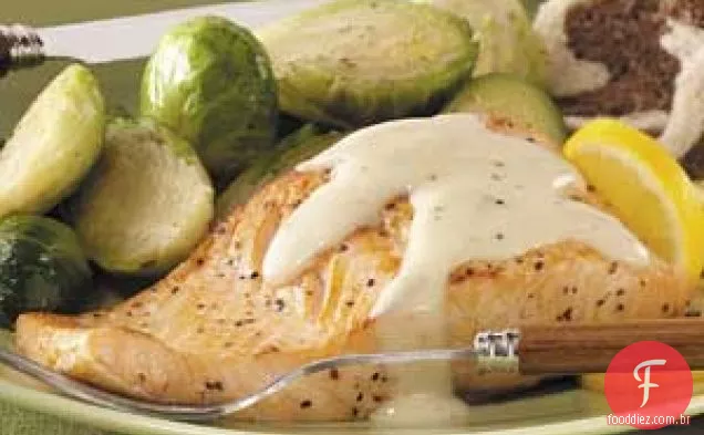 Salmão com molho de manhã
