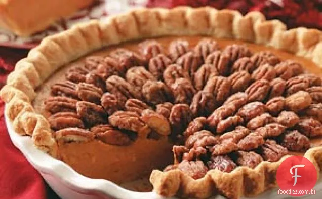 Tarte de batata-doce de abóbora com nozes-pecãs açucaradas