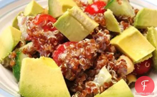 Salada de Quinoa vermelha e abacate