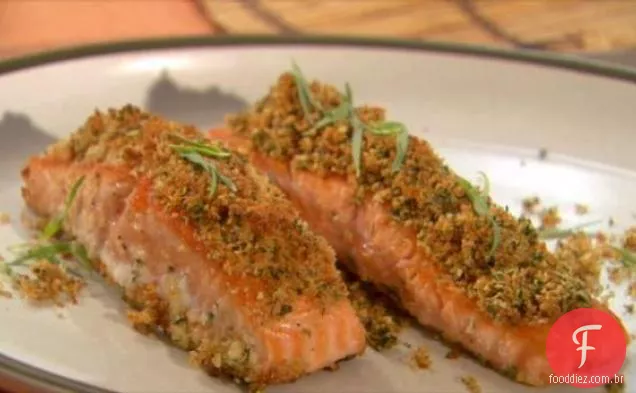 Salmão Com Crosta De Ervas