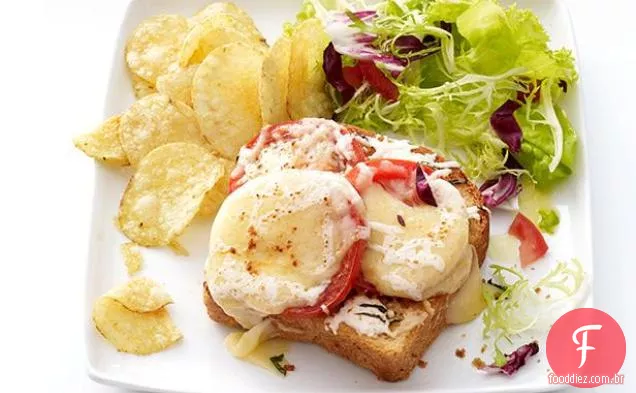 Torradas De Tomate Com Queijo
