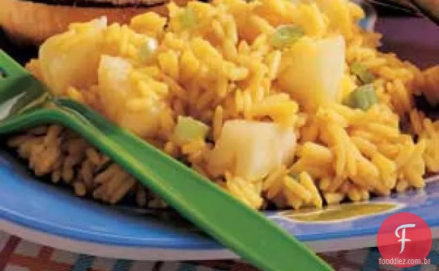 Arroz De Ananás Ao Curry