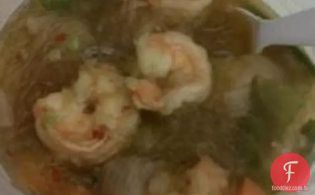 Sopa De Macarrão De Camarão Oriental