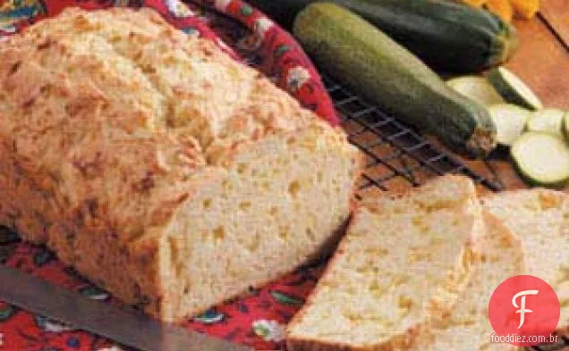 Pão De Abobrinha Com Parmesão