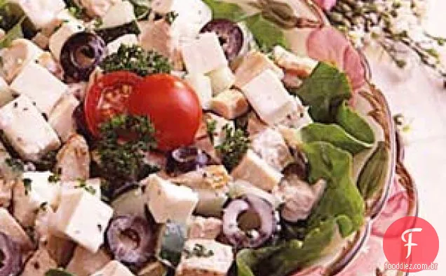 Salada grega e frango