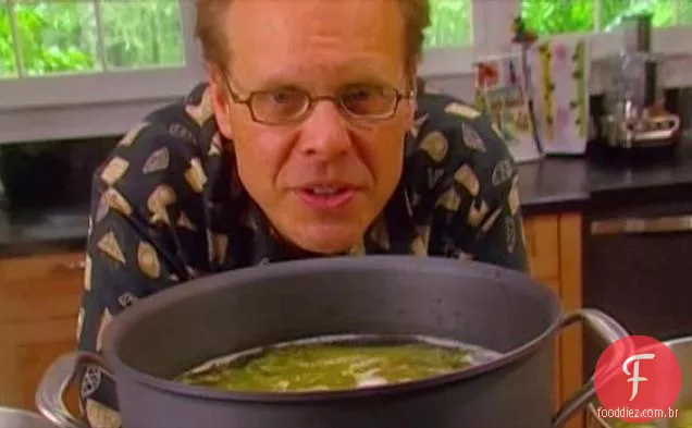 Caldo De Galinha