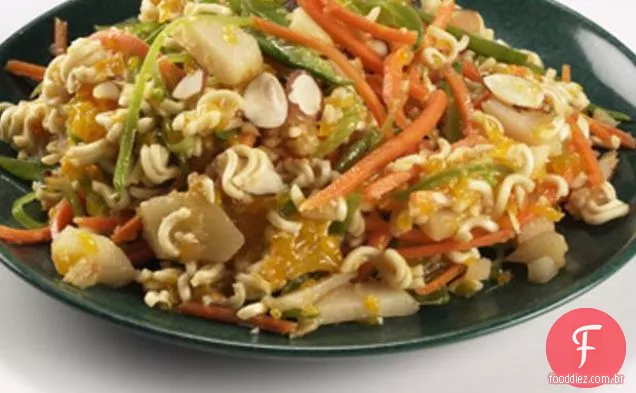 Salada Ramen Noodlicious