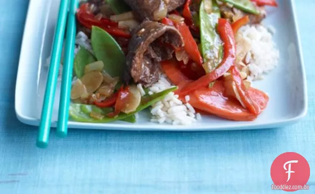 Carne, Legumes E Amêndoa Refogados