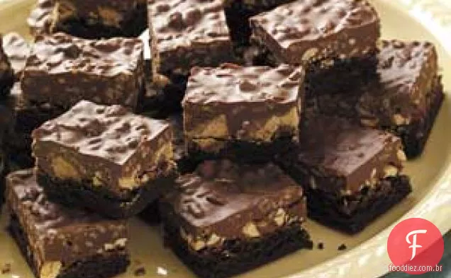 Barras De Brownie De Manteiga De Amendoim