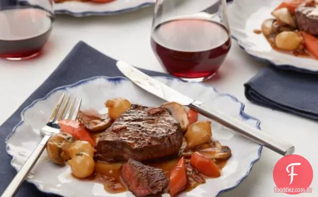 Filete de carne de bovino Bourguignon